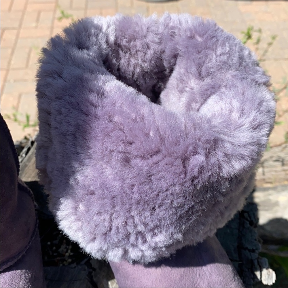 Beautiful Light Grape Ugg Bailey Button Boots - S… - image 5